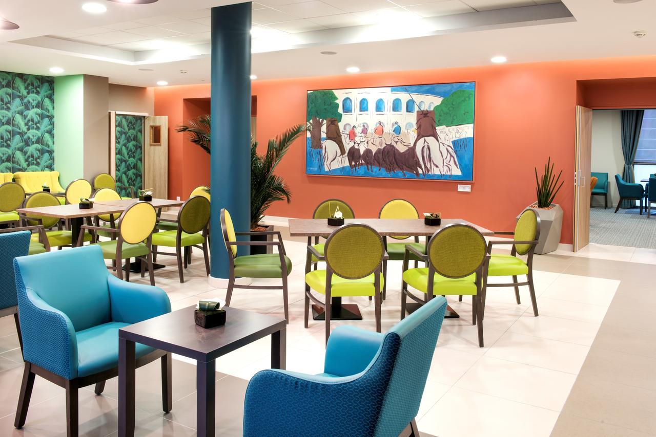 Aparthotel Domitys Sophia Nîmes Zewnętrze zdjęcie