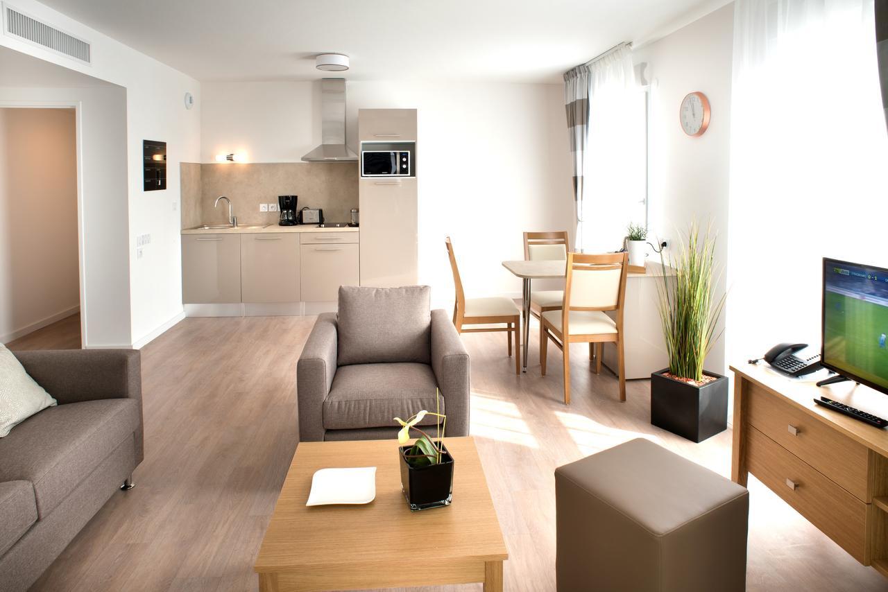 Aparthotel Domitys Sophia Nîmes Zewnętrze zdjęcie